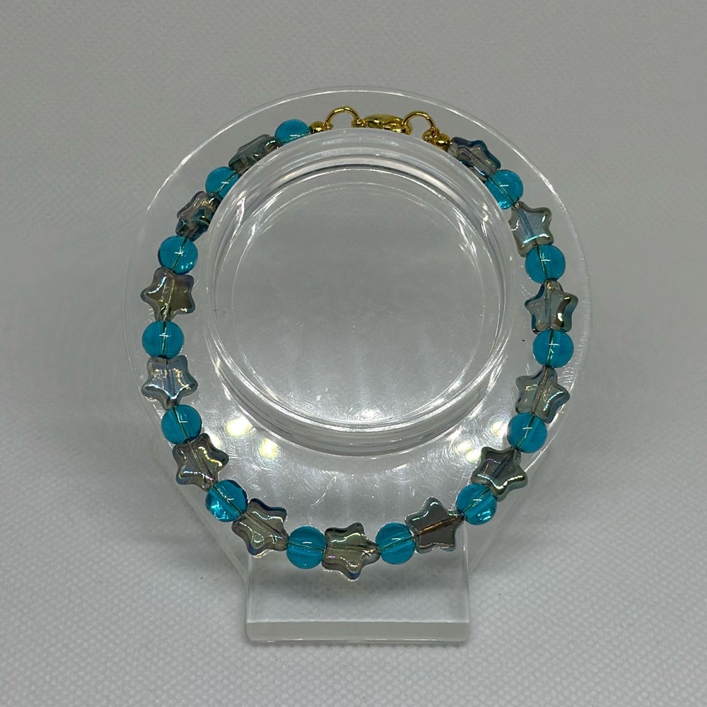 Handmade Gold Wire Bracelet with Iridescent Star Beads